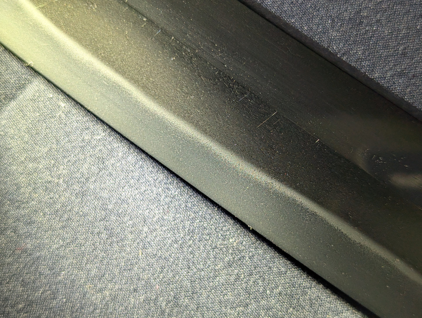 Antique Nihonto - Wide Wakizashi in Koshirae - partial signature, attributed to Owari Seki by NBTHK