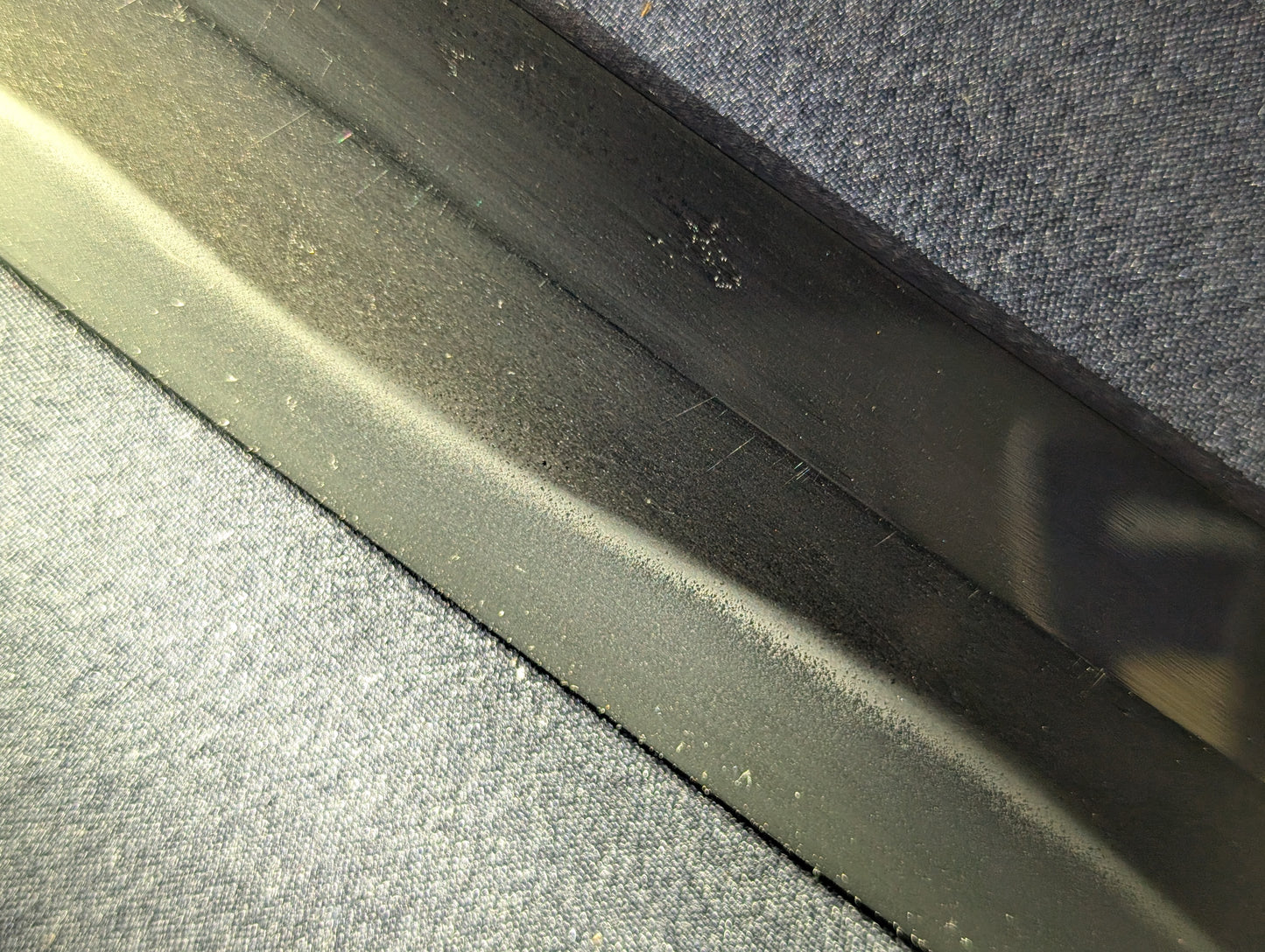 Antique Nihonto - Wide Wakizashi in Koshirae - partial signature, attributed to Owari Seki by NBTHK