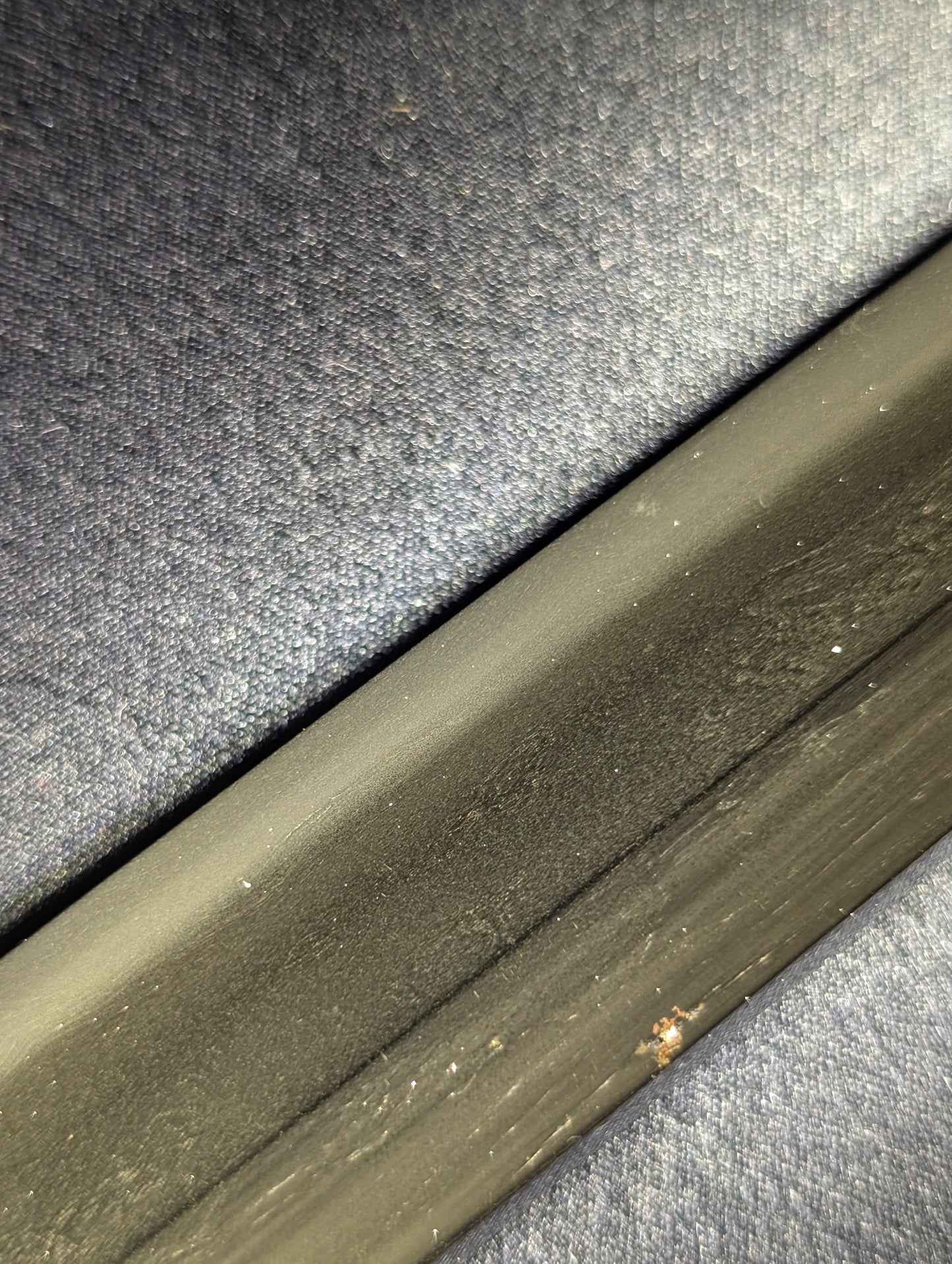 Antique Nihonto - Katana in Shirasaya - Early Edo (350-400 years old) - signed Fujiwara Kiyotsugu Saku (unverified)