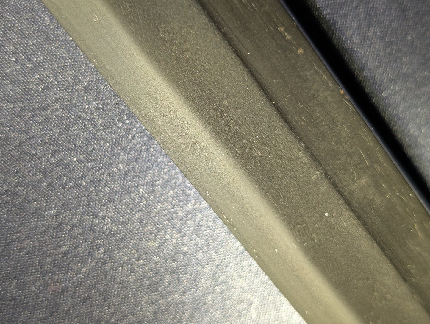 Antique Nihonto - Katana in Shirasaya - Early Edo (350-400 years old) - signed Fujiwara Kiyotsugu Saku (unverified)