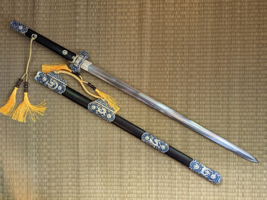 Blue Dragon Tang Jian - Phoenix Arms eight-sided Damascus, Brass fittings