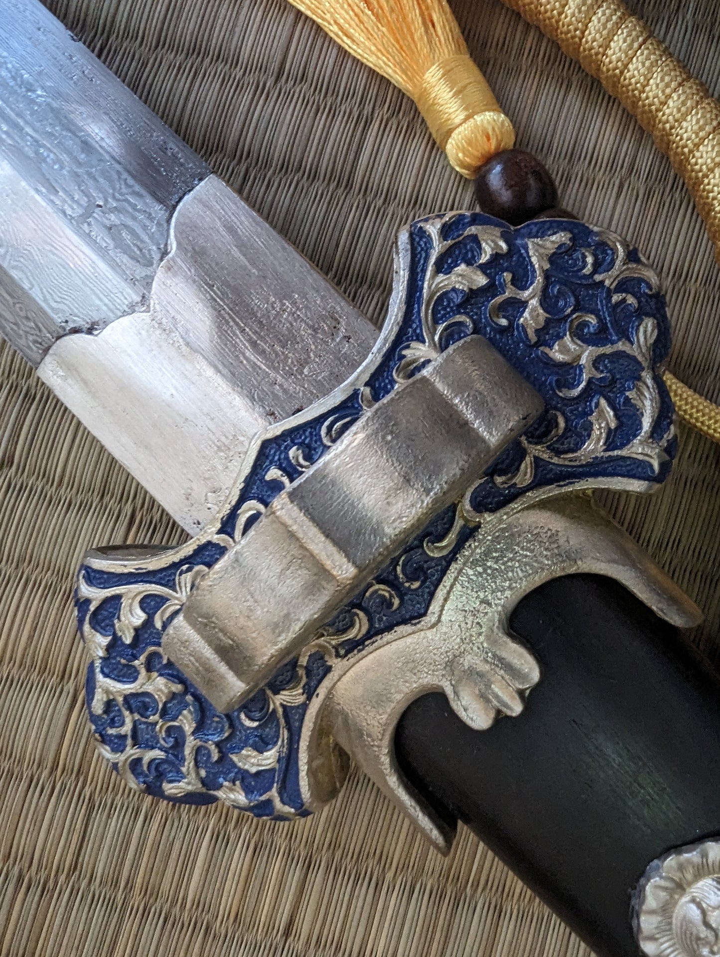 Blue Dragon Tang Jian - Phoenix Arms eight-sided Damascus, Brass fittings