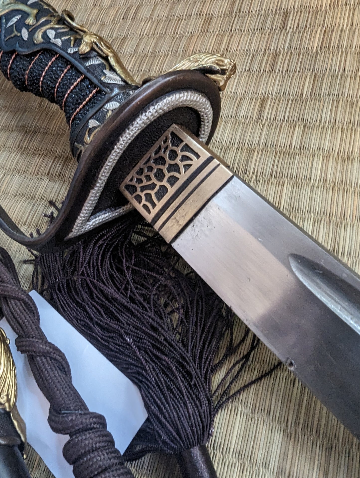 Nationalist Military Saber- Lion Fittings, Clay Tempered Damascus Steel