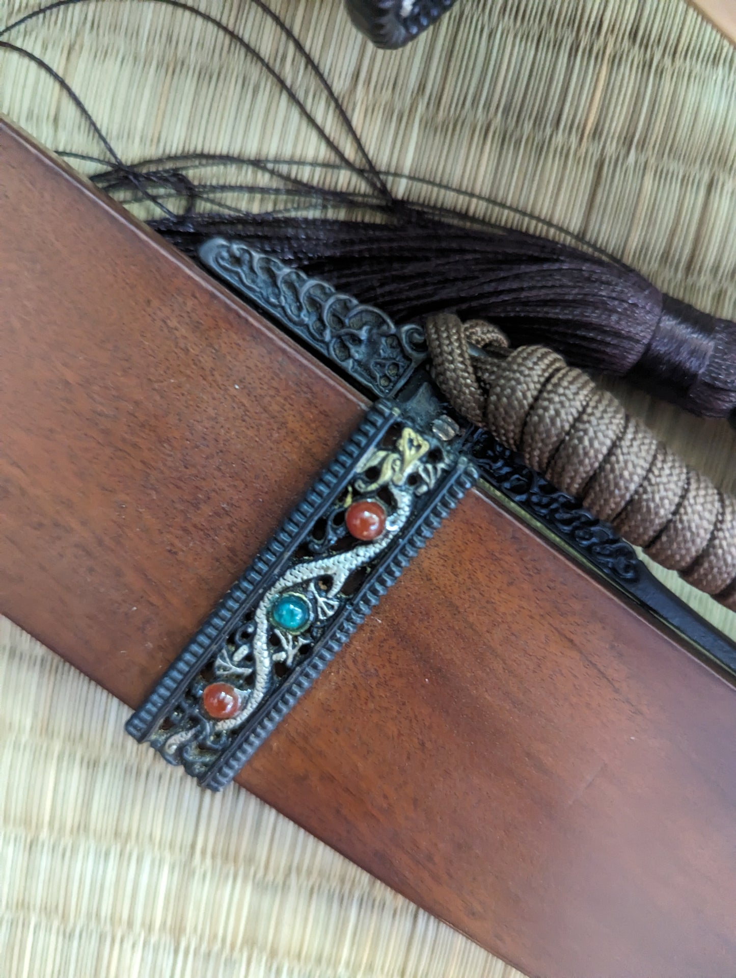 Ming Saber- Dragon Fittings, Clay Tempered Damascus Steel, rectangular profile scabbard