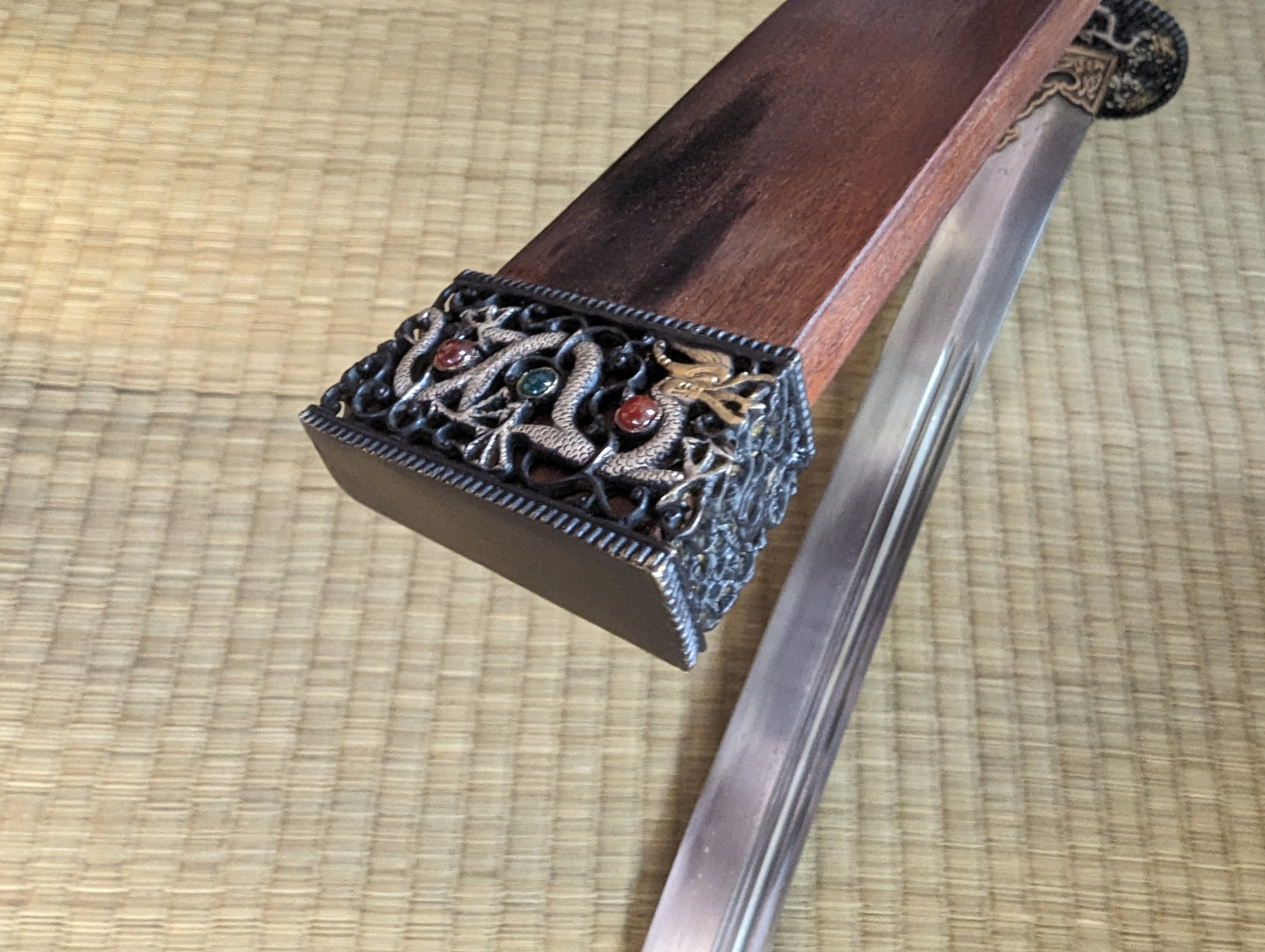 Ming Saber- Dragon Fittings, Clay Tempered Damascus Steel, rectangular profile scabbard