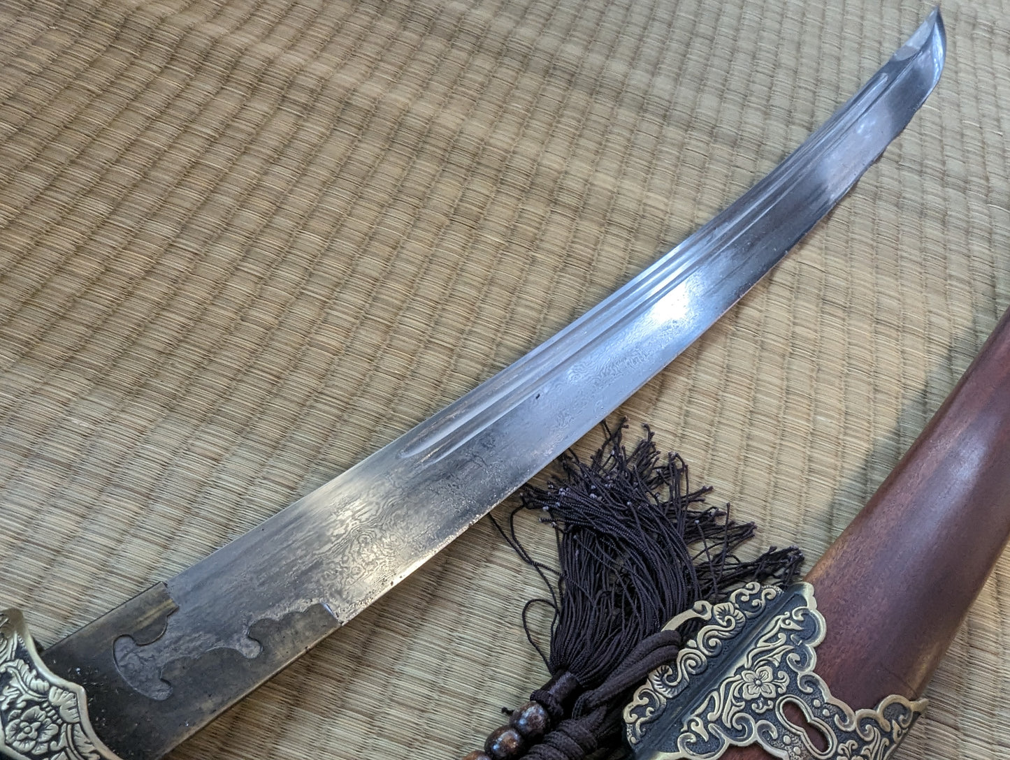 Ming Saber- Dragon Fittings, Damascus Steel