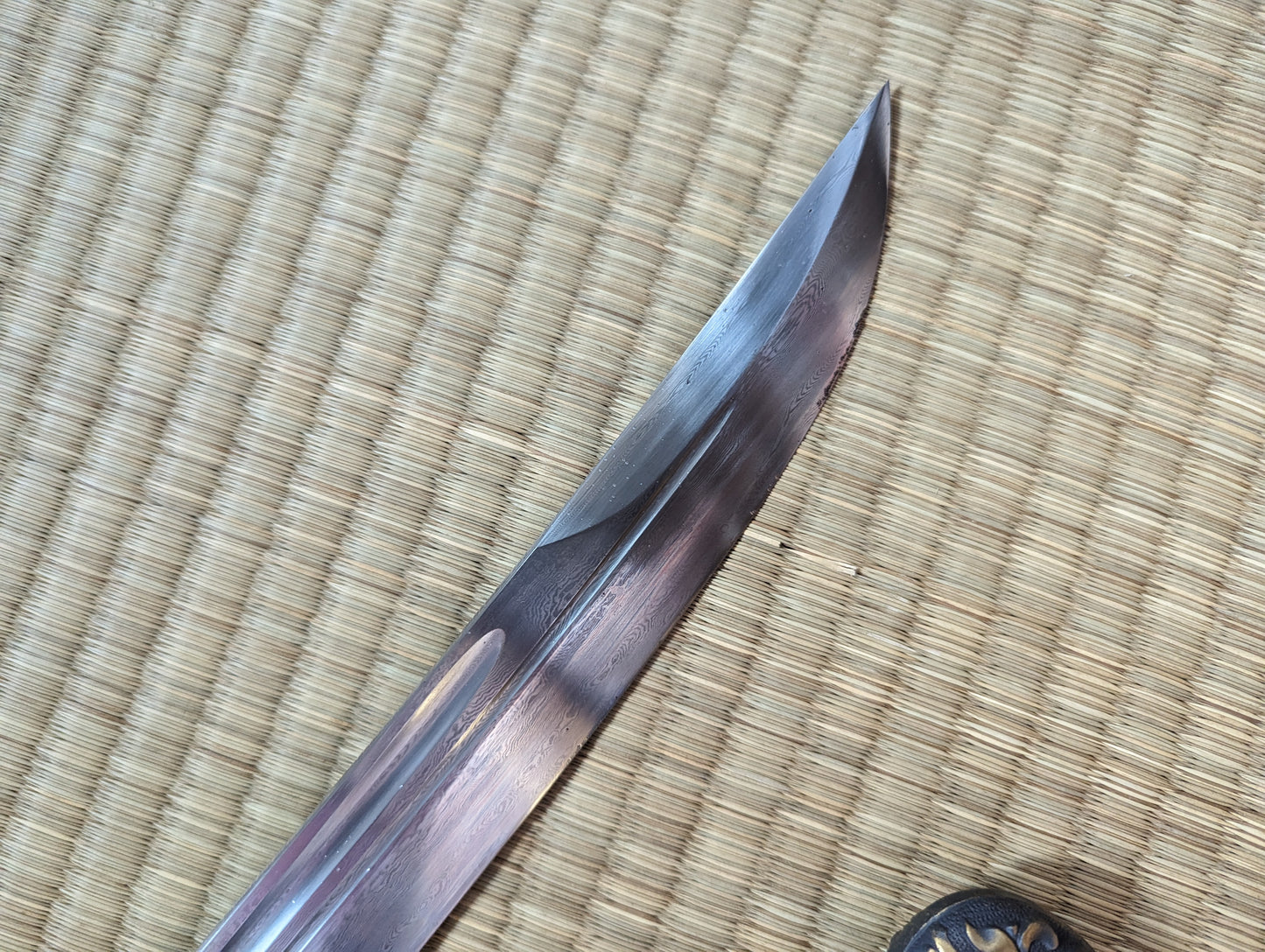 Ming Saber- Chrysanthemum Fittings, Damascus Steel