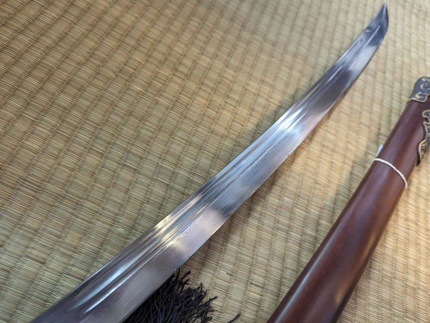 Ming Saber- Chrysanthemum Fittings, Damascus Steel