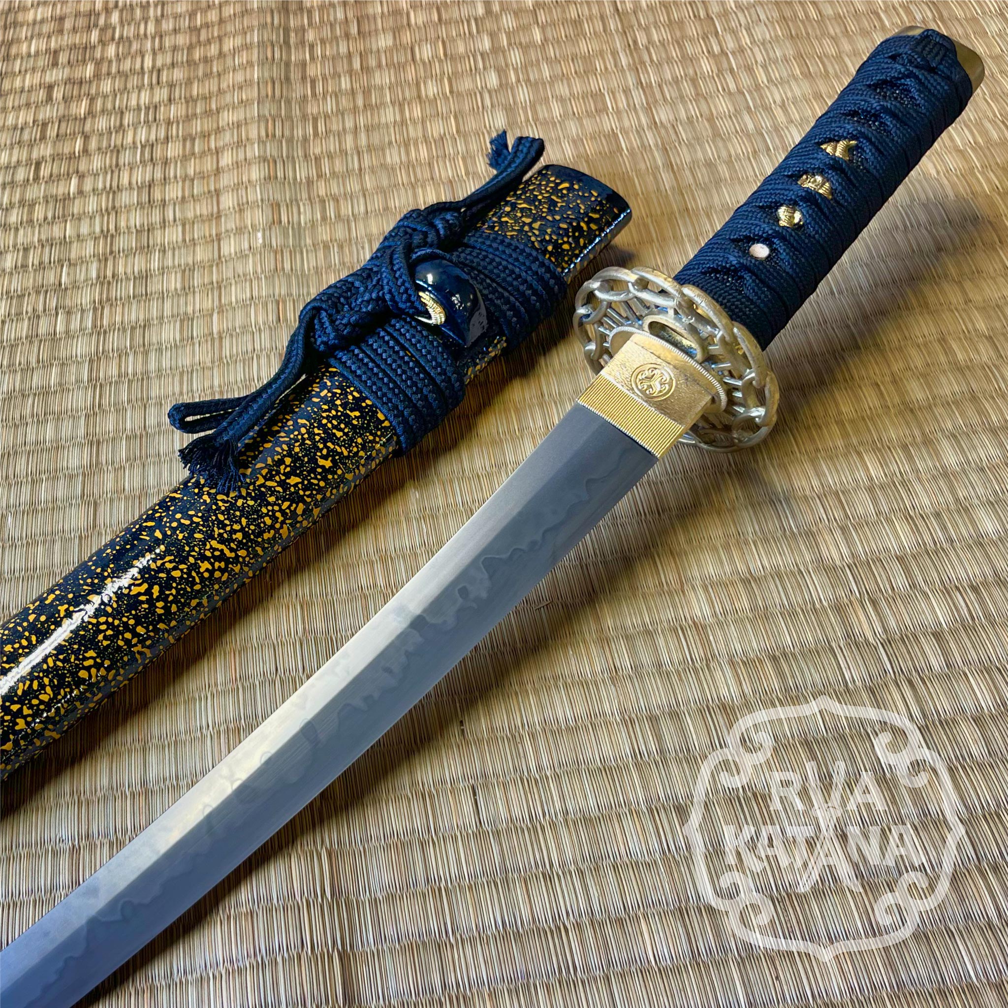 MADE TO ORDER Phoenix Armory Tanto - Golden Chain