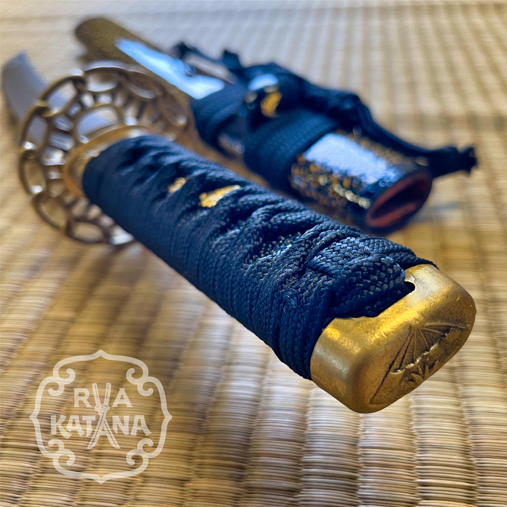 MADE TO ORDER Phoenix Armory Tanto - Golden Chain