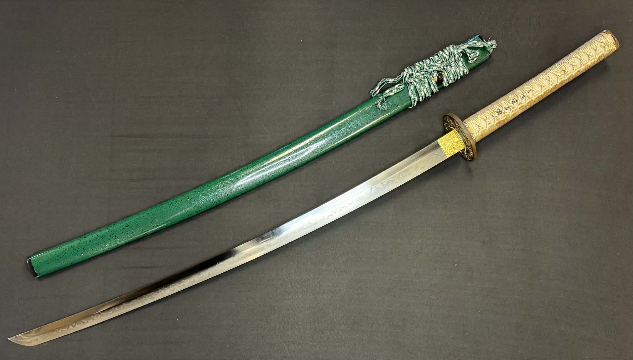 Moritaka Razor Prestige Katana -  Whisperleaf T10