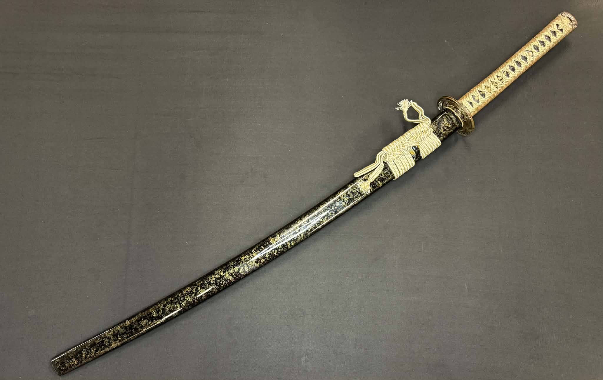 Moritaka Razor Prestige Katana -  Ivory Phoenix T10