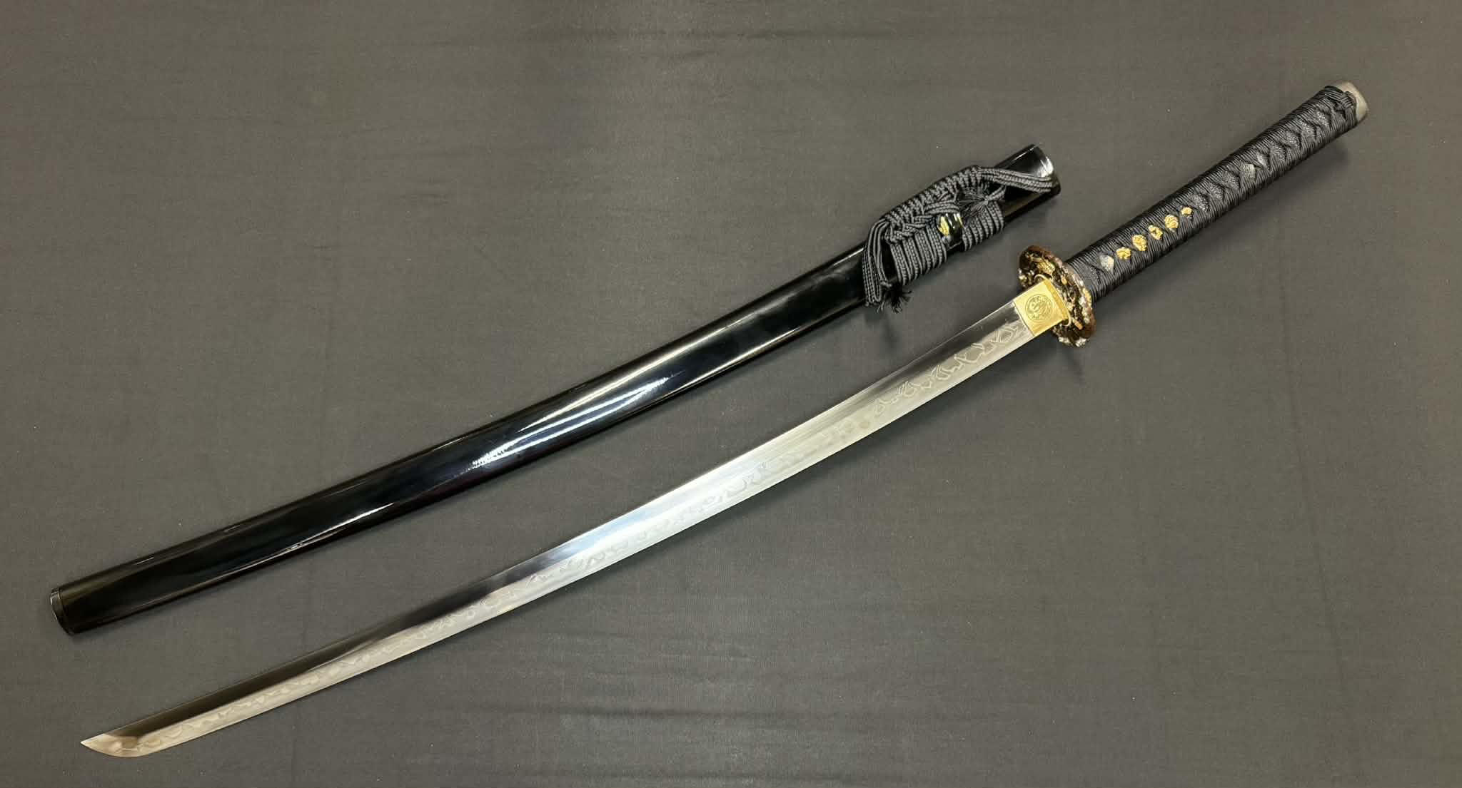 Moritaka Razor Prestige Katana - Stormveil Dragon T10