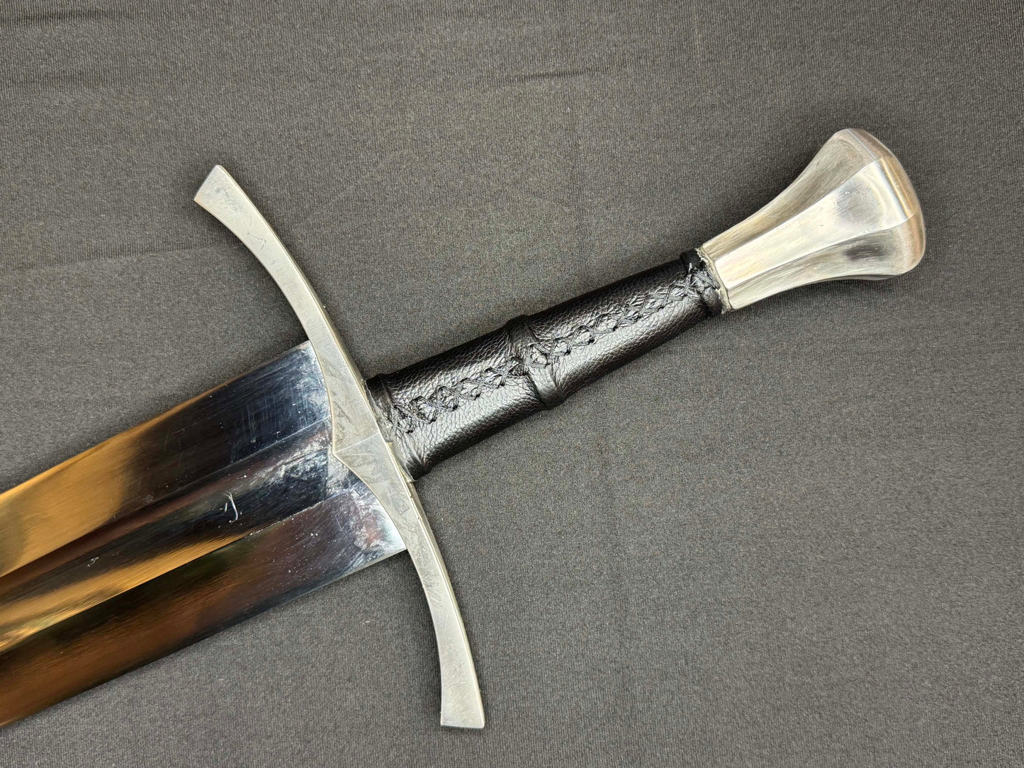 Legacy Steel Type XVI European Arming Sword Scentstopper