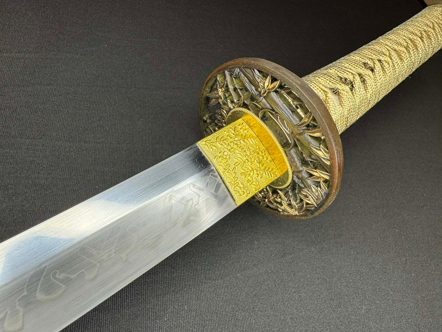 Moritaka Razor Prestige Katana -  "Irish" Whisperleaf T10