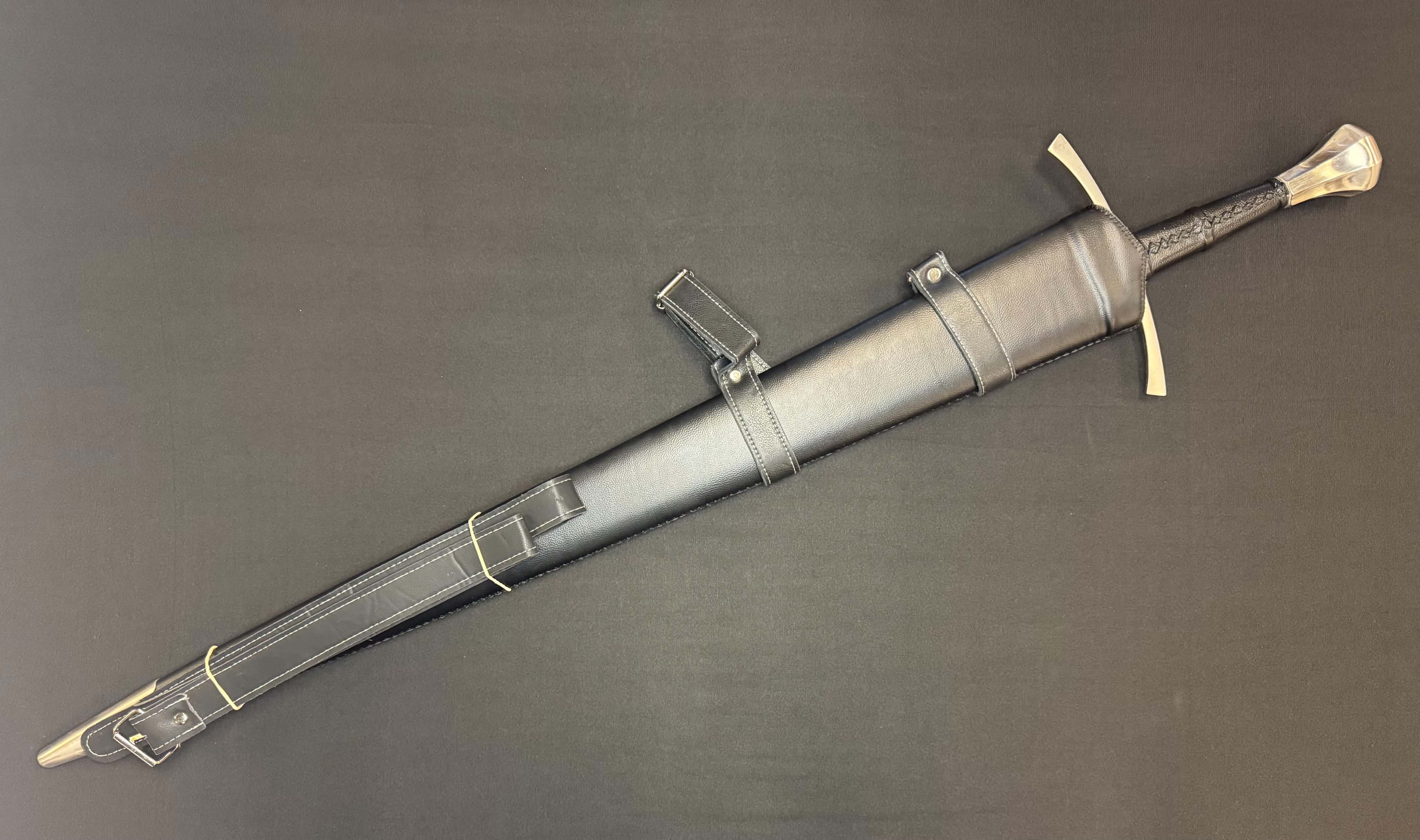 Legacy Steel Type XVI European Arming Sword Scentstopper