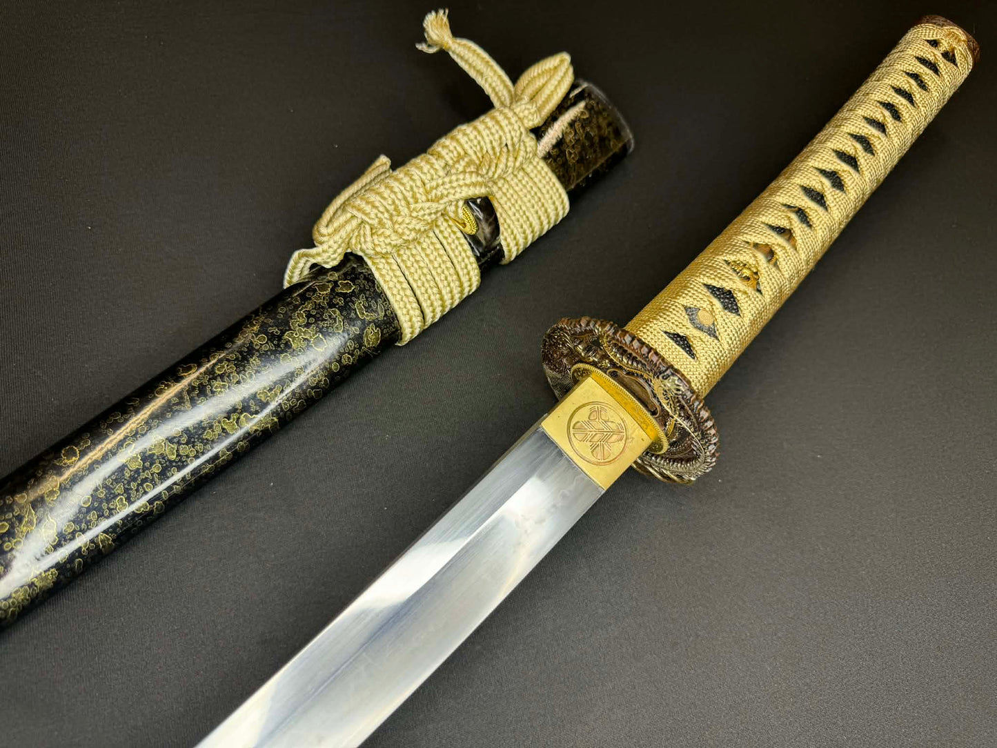 Moritaka Razor Prestige Katana -  Ivory Phoenix T10