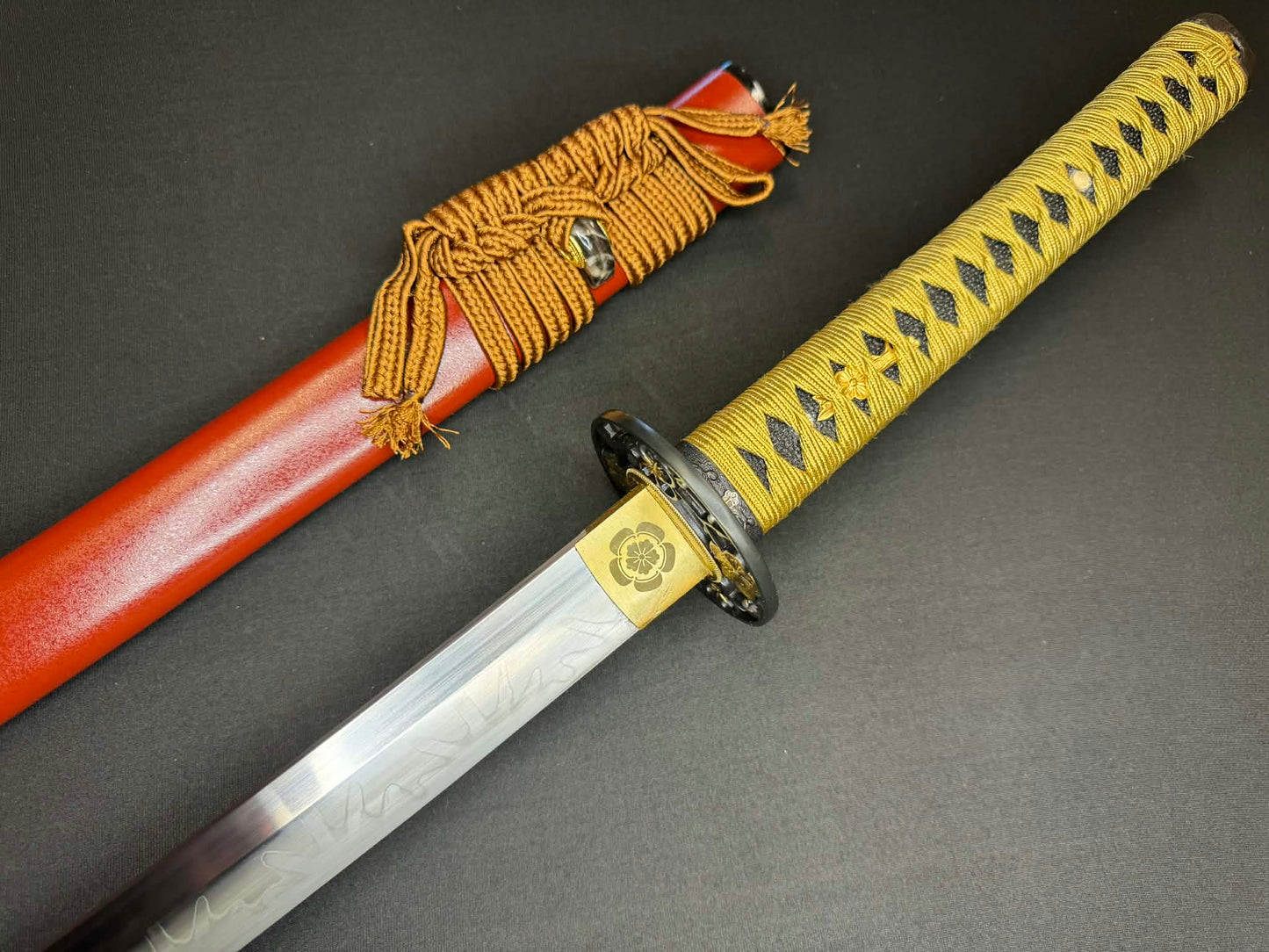Moritaka Razor Prestige Katana -  Bloodfall Sakura T10