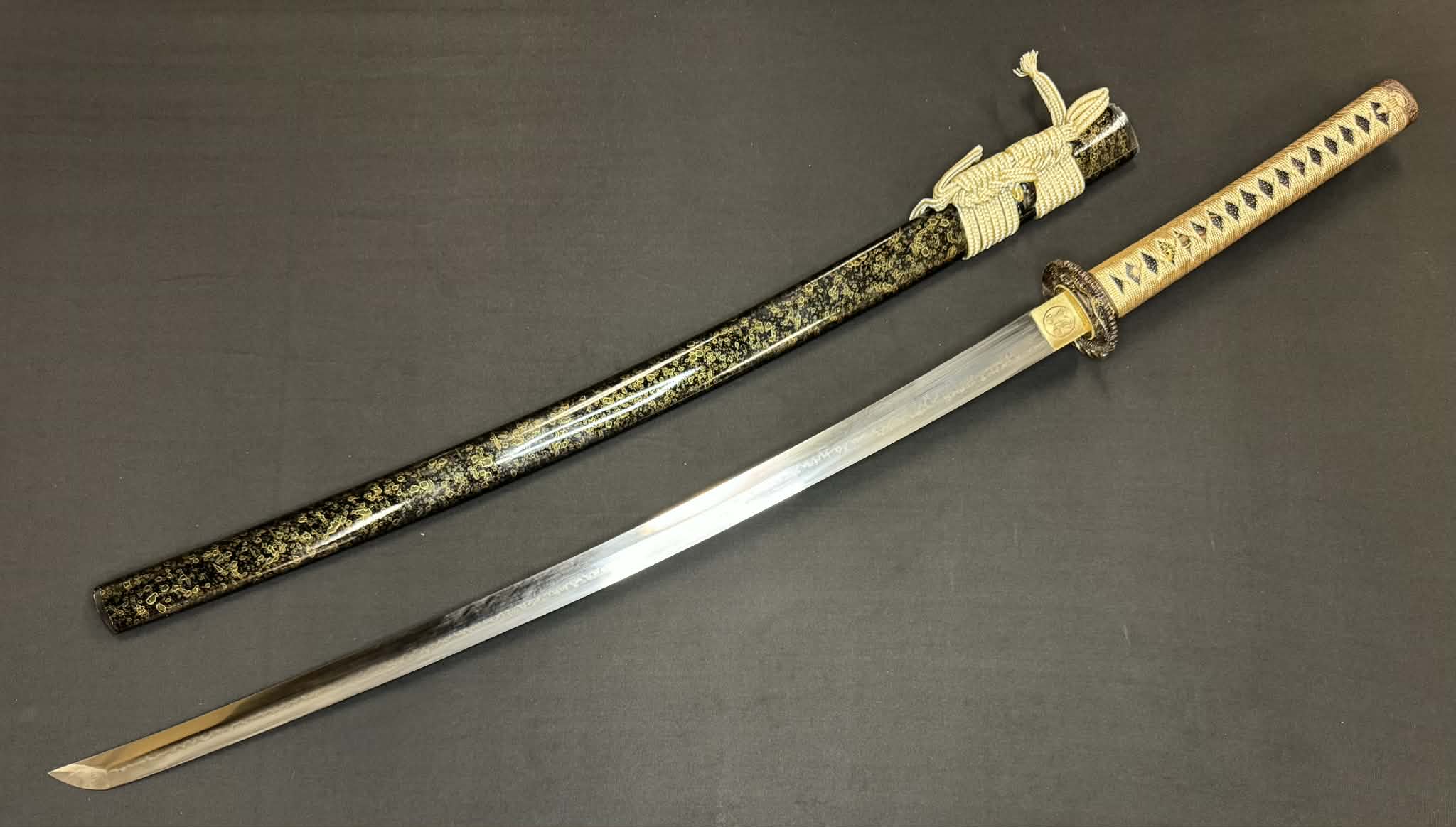 Moritaka Razor Prestige Katana -  Ivory Phoenix T10