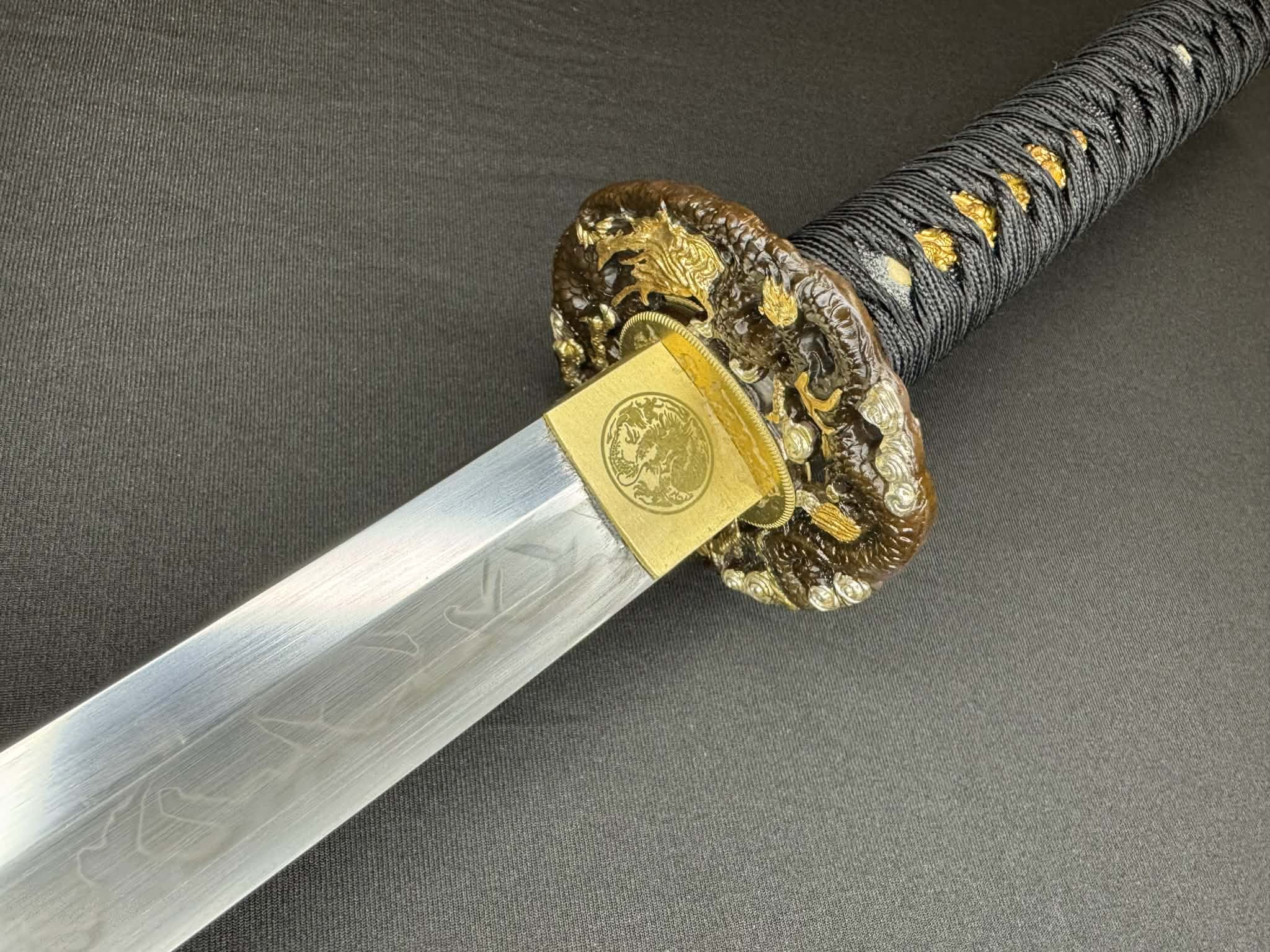 Moritaka Razor Prestige Katana - Stormveil Dragon T10