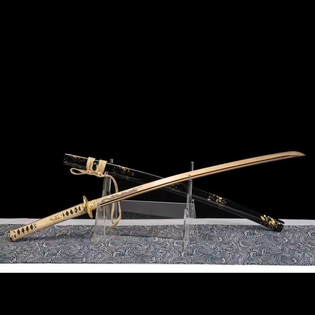 Dragonspring Katana - Gold Dragon - 65mn