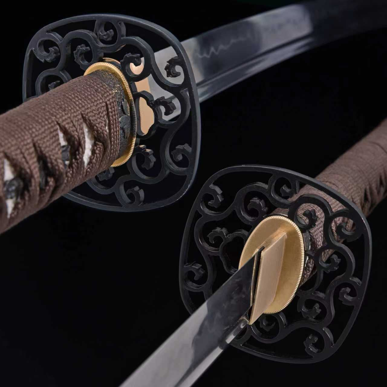 Dragonspring Forge Katana - Blood Thorn - T10 Clay Tempered