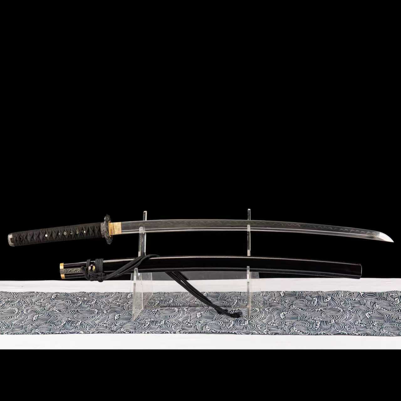 Dragonspring Katana - Night Dragon God - T10 Clay Tempered