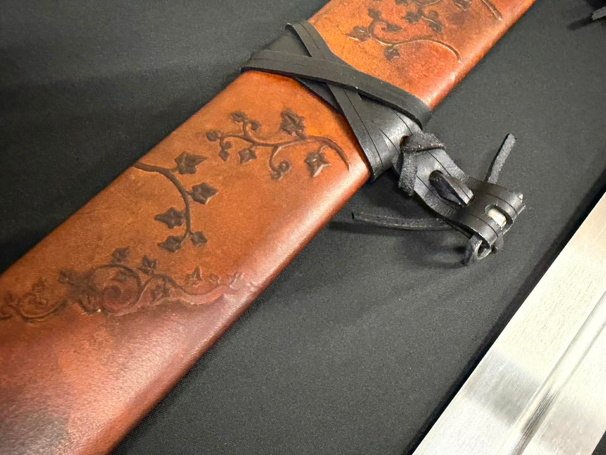 CONSIGNMENT NEW Valiant Arms Irish Ring War Sword