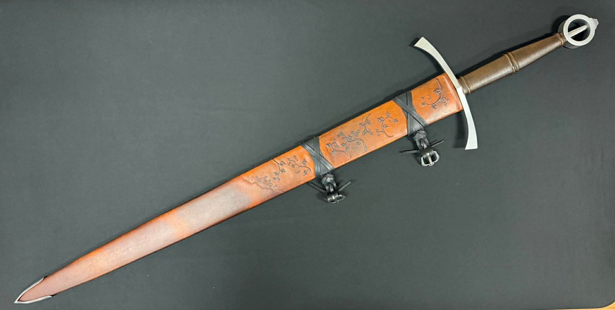 CONSIGNMENT NEW Valiant Arms Irish Ring War Sword