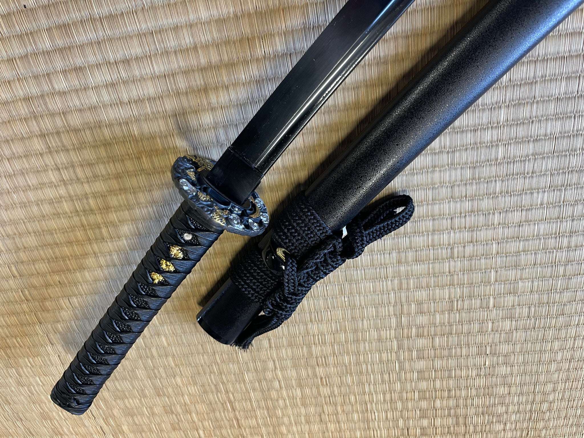 Katana - Midnight Sea Dragon - Black T10 Steel, Clay Tempered