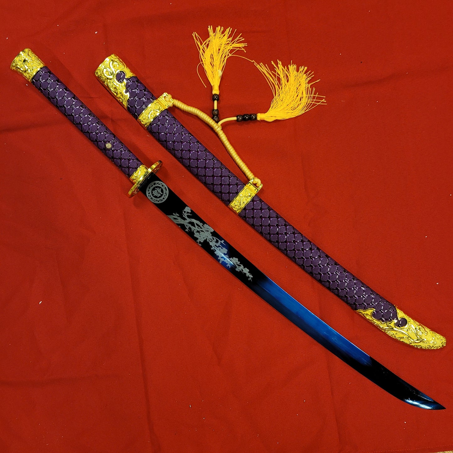 Dao, Blue Manganese Steel, Plum Blossom Theme