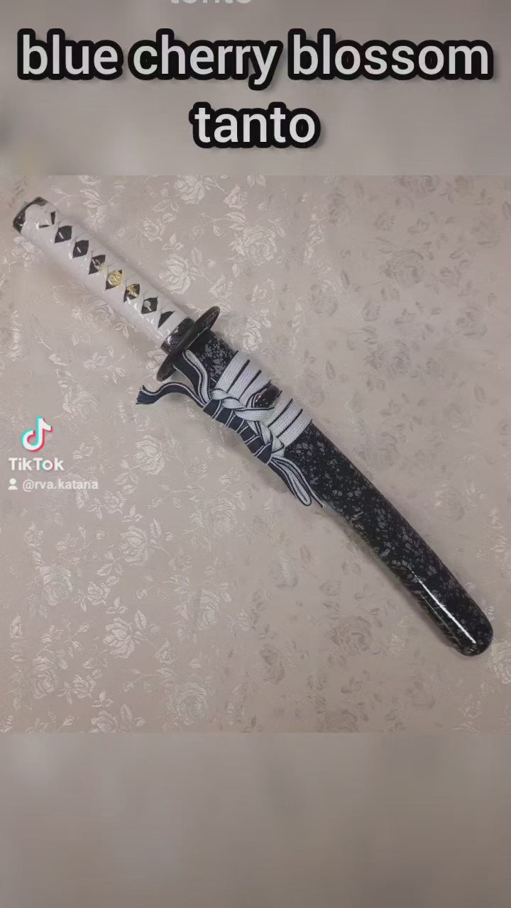 Tanto - Blue Blade, Cherry Blossom Theme