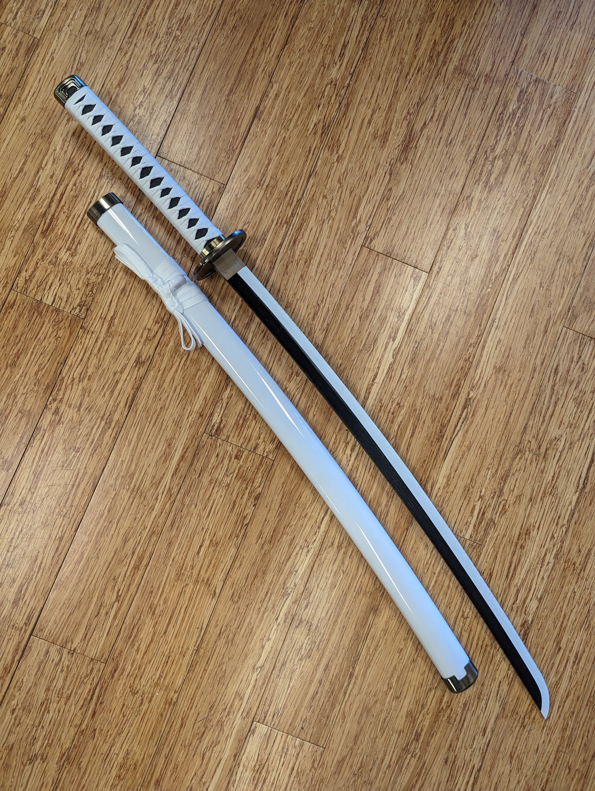 Source Fast Sales Wooden Anime Sword Demon Slayer Agatsuma Zenitsu Cosplay  Sword Bamboo Sword on m.alibaba.com