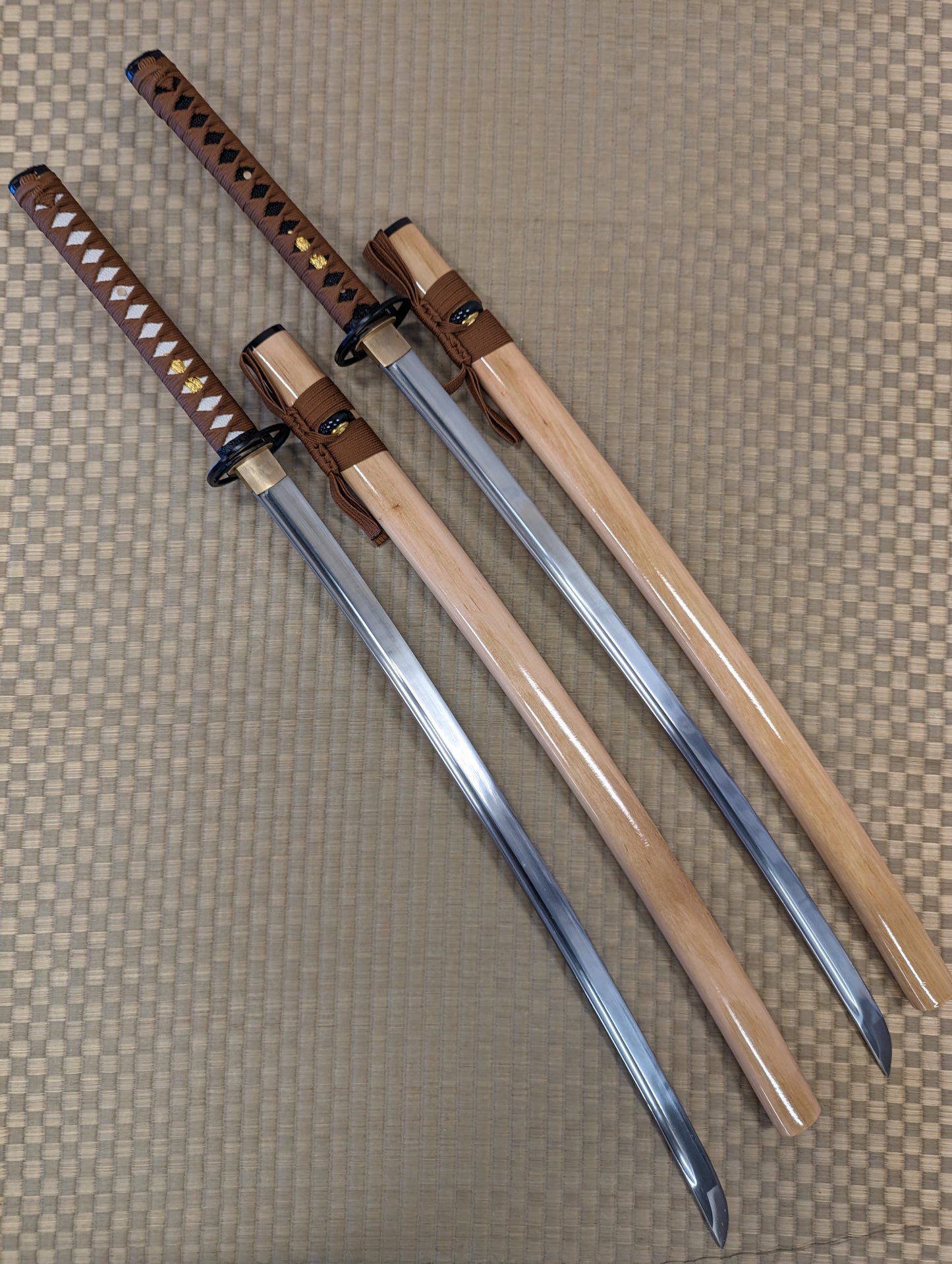 Dragonspring Katana - Wood Swirl -  1060 Steel